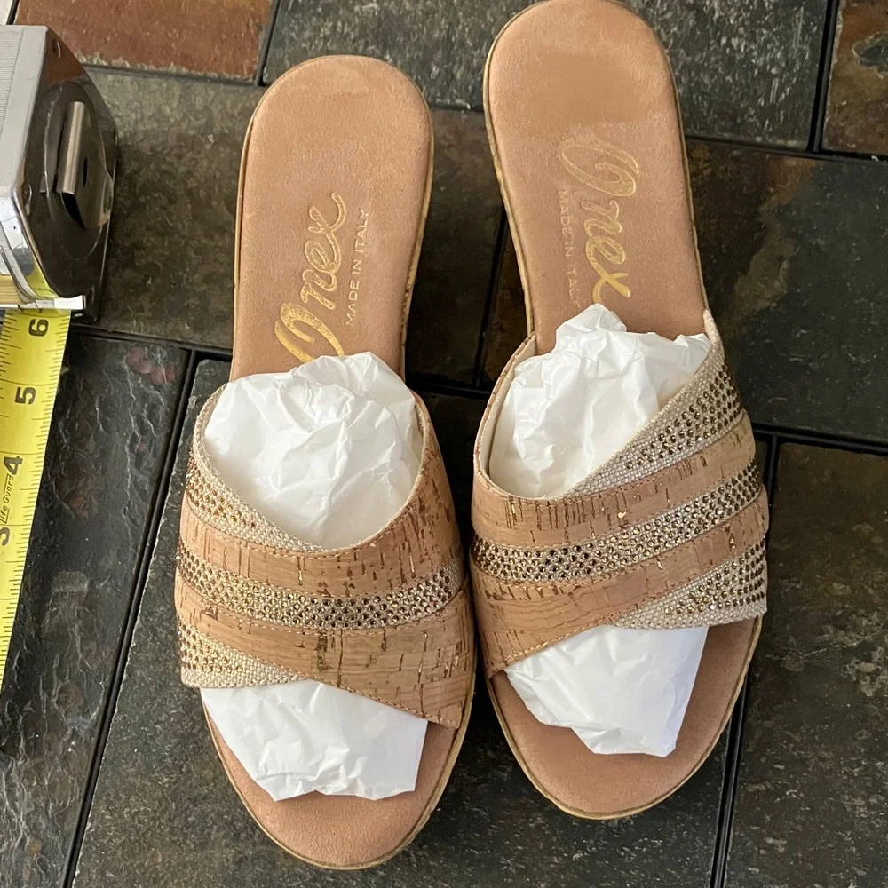 Onex‎ Style Blanche Wedge Slide Sandal in Cork & Neutral size 9 New -Rhinestones